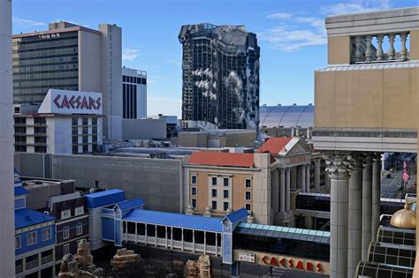 former trump plaza hotel and casino in atlantic city demolished